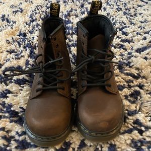 Dr Martens - size 10 toddler- like new